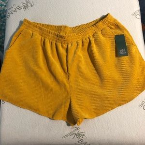 Mustard Yellow Ribbed Shorts ☀️